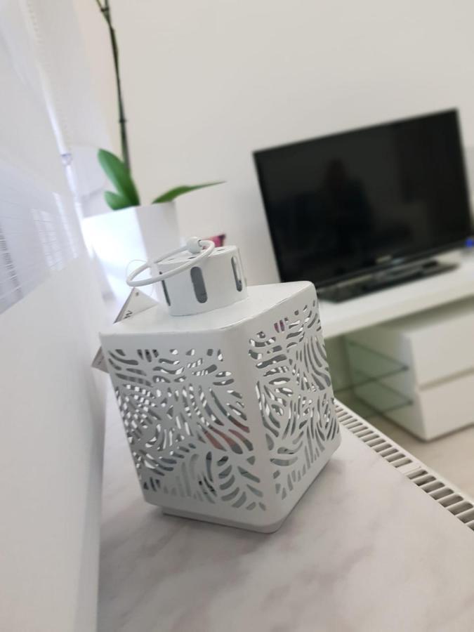 Apartman Kristina - Self Check In & Check Out Otočac Esterno foto